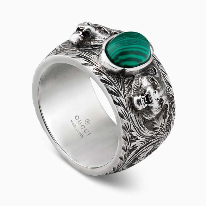 Gucci ring in sterling silver and green resine
