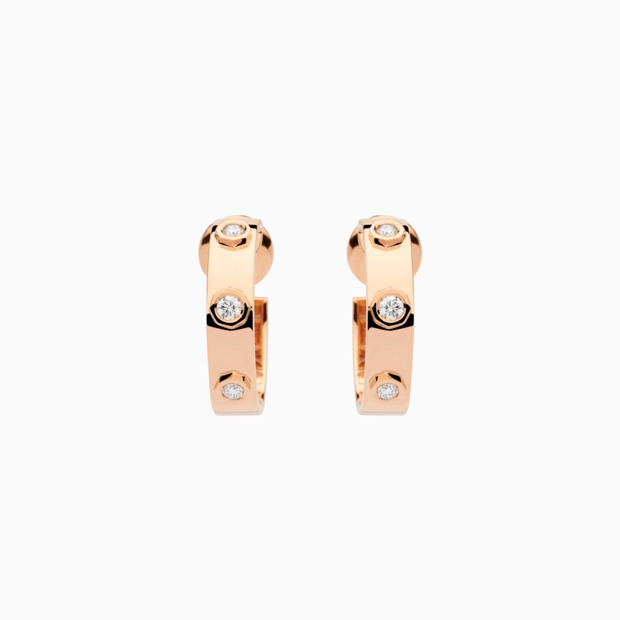 Rose gold earrings with three diamonds