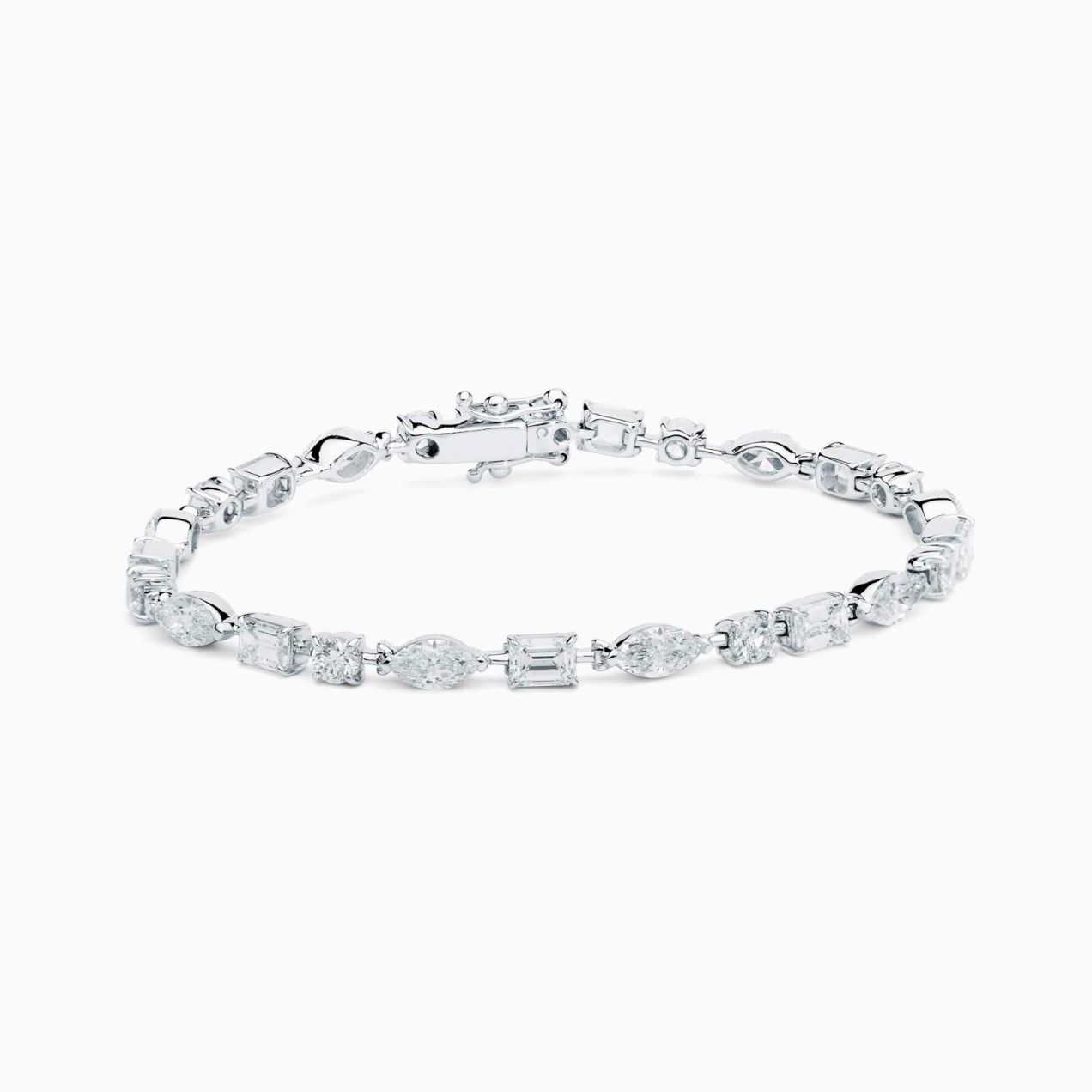 White gold riviere bracelet with diamonds