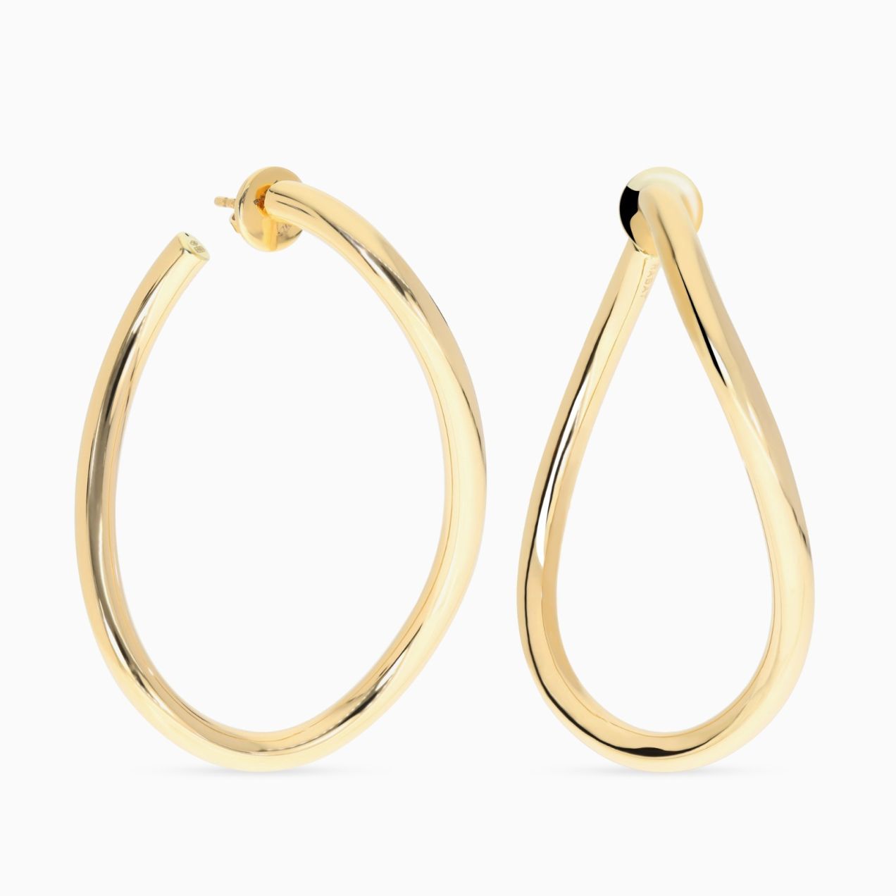 Yellow gold oval hoop earrings